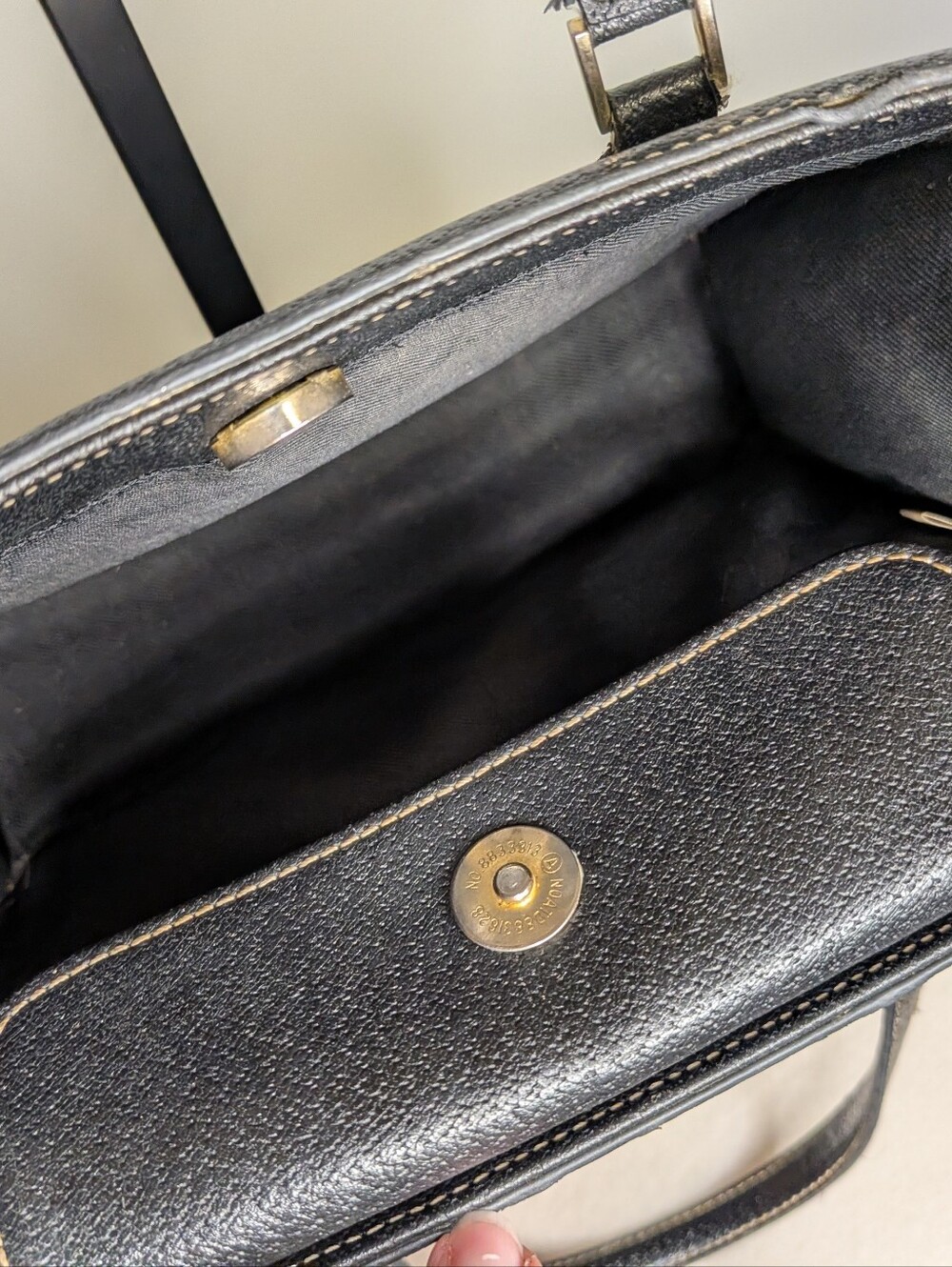 Vintage Kate Spade Black Leather Mini Sam Tote Bag - Picture 4 of 6